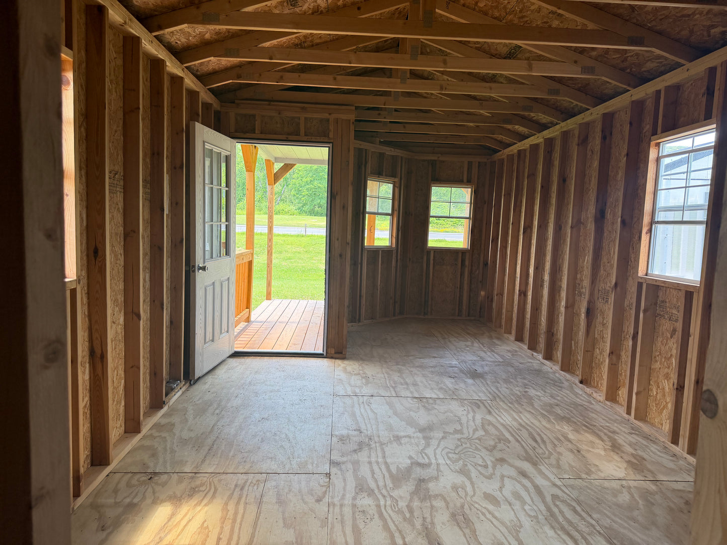 12x32 Pre Owned Deluxe Cabin 72573