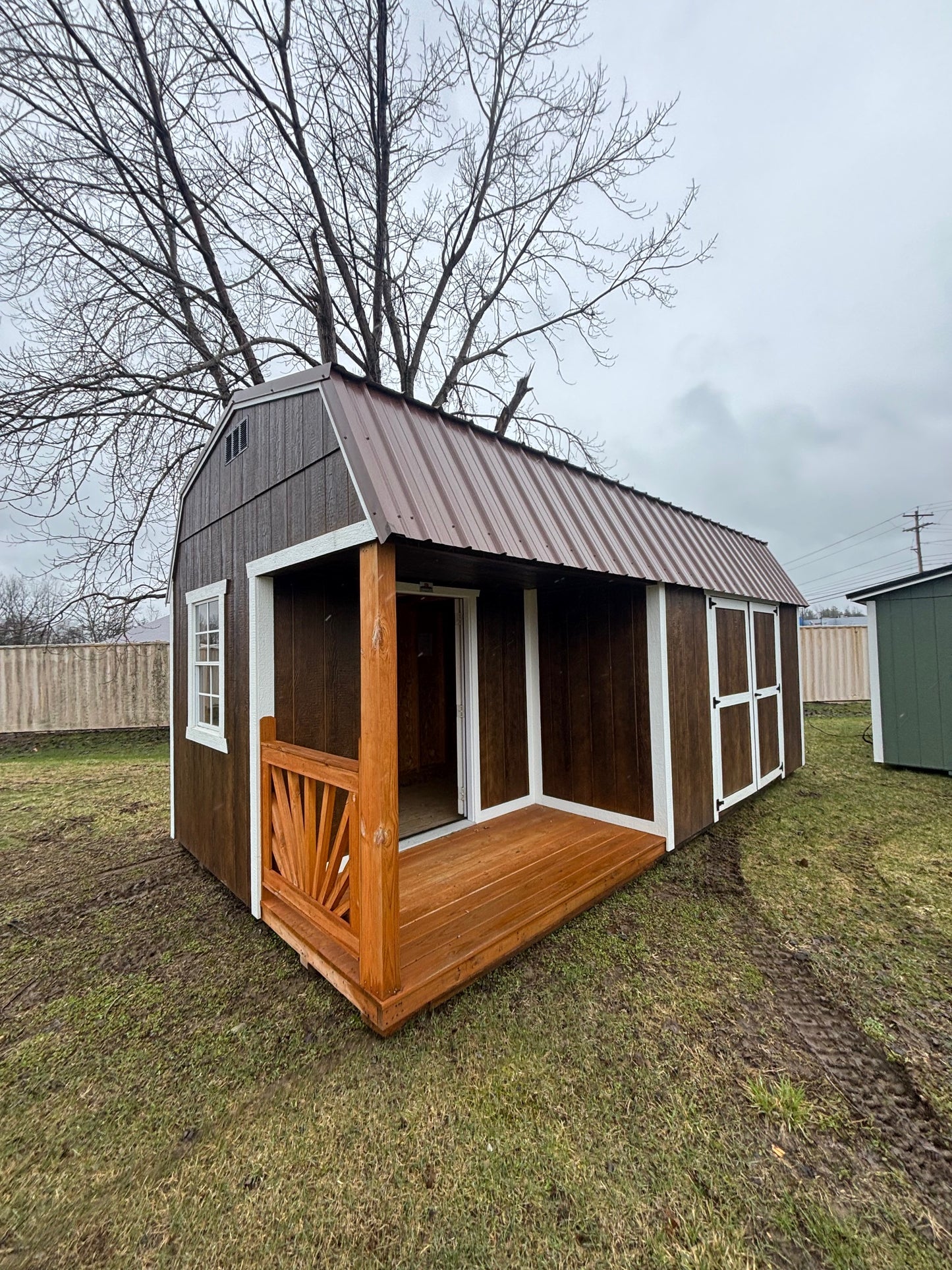 10x20 lofted barn w/ Side Porch 70234