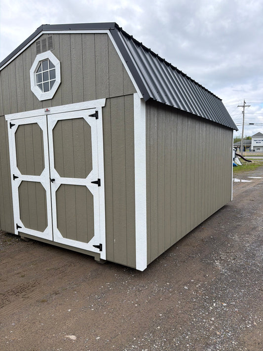 10x16 Lofted Barn C10410