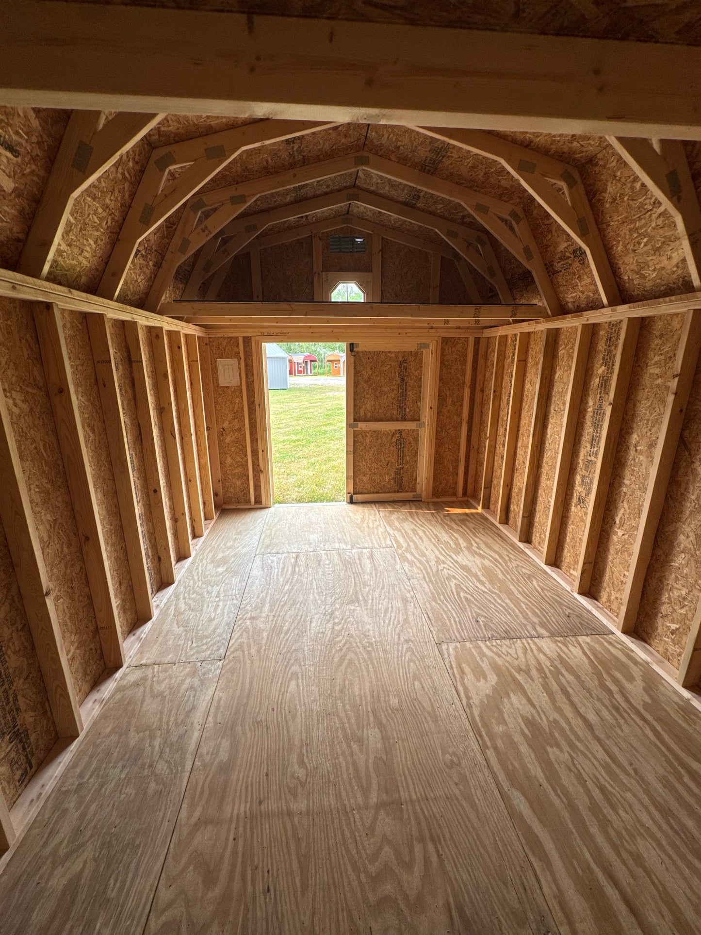 10x16 Lofted Barn C10699