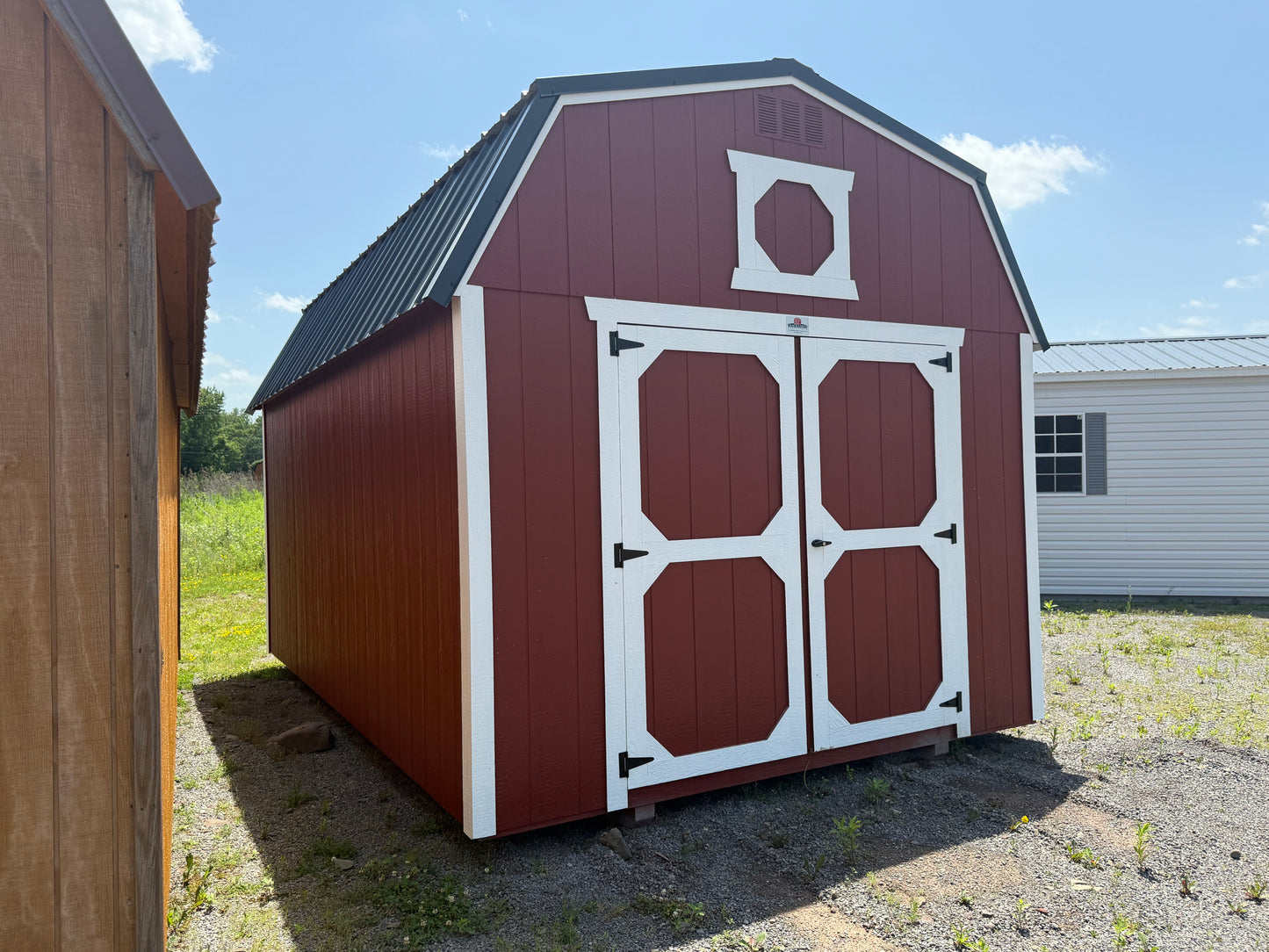 10x16 Lofted Barn C10689
