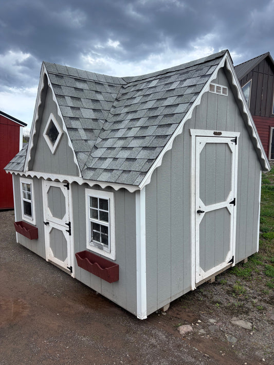 8x10 Childs Cottage 0129 *used*