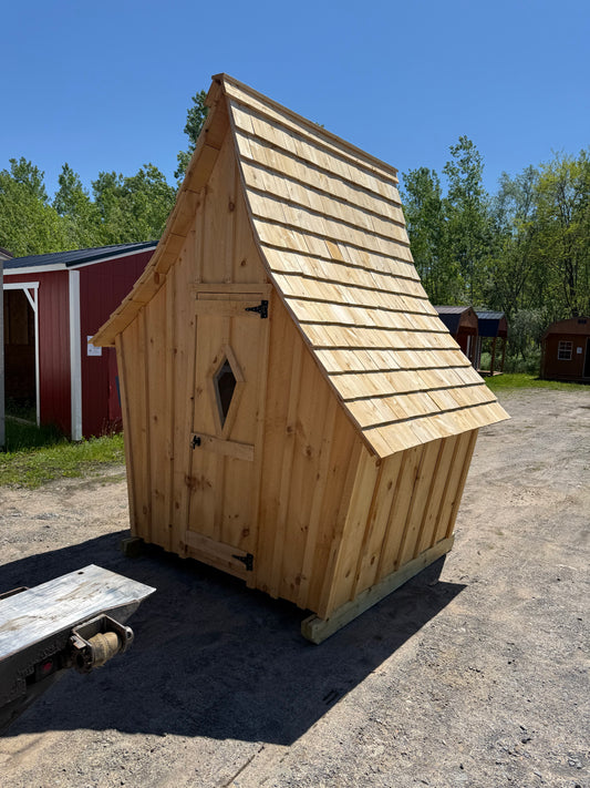 8x8 Seuss Shed 1566