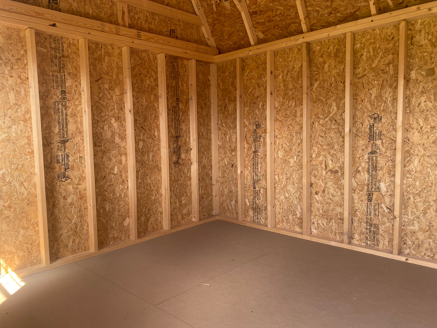 10x16 Side Lofted Barn 83619