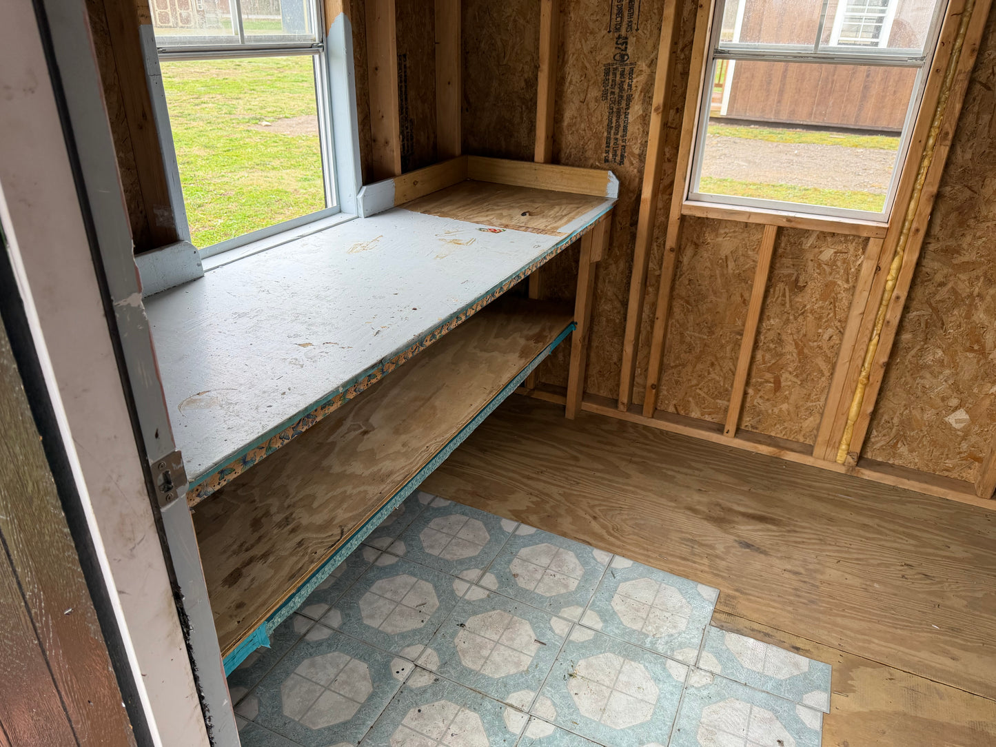 12x20 Side Porch Cabin 69145 *used*
