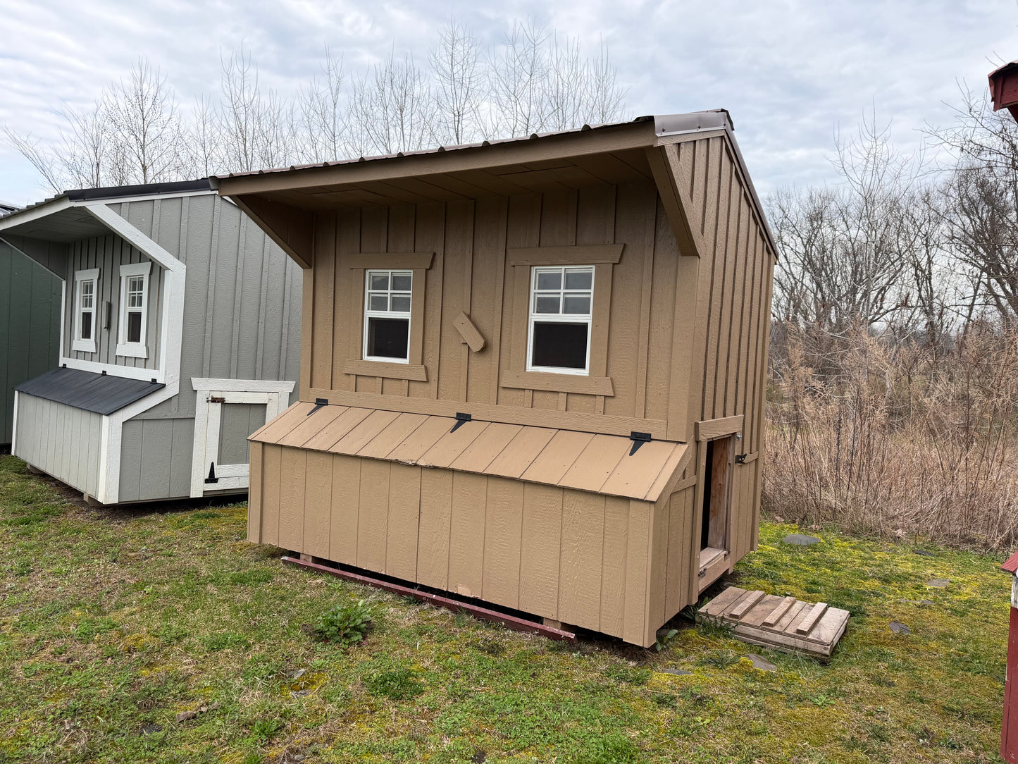 8x6 chicken coop used *65910