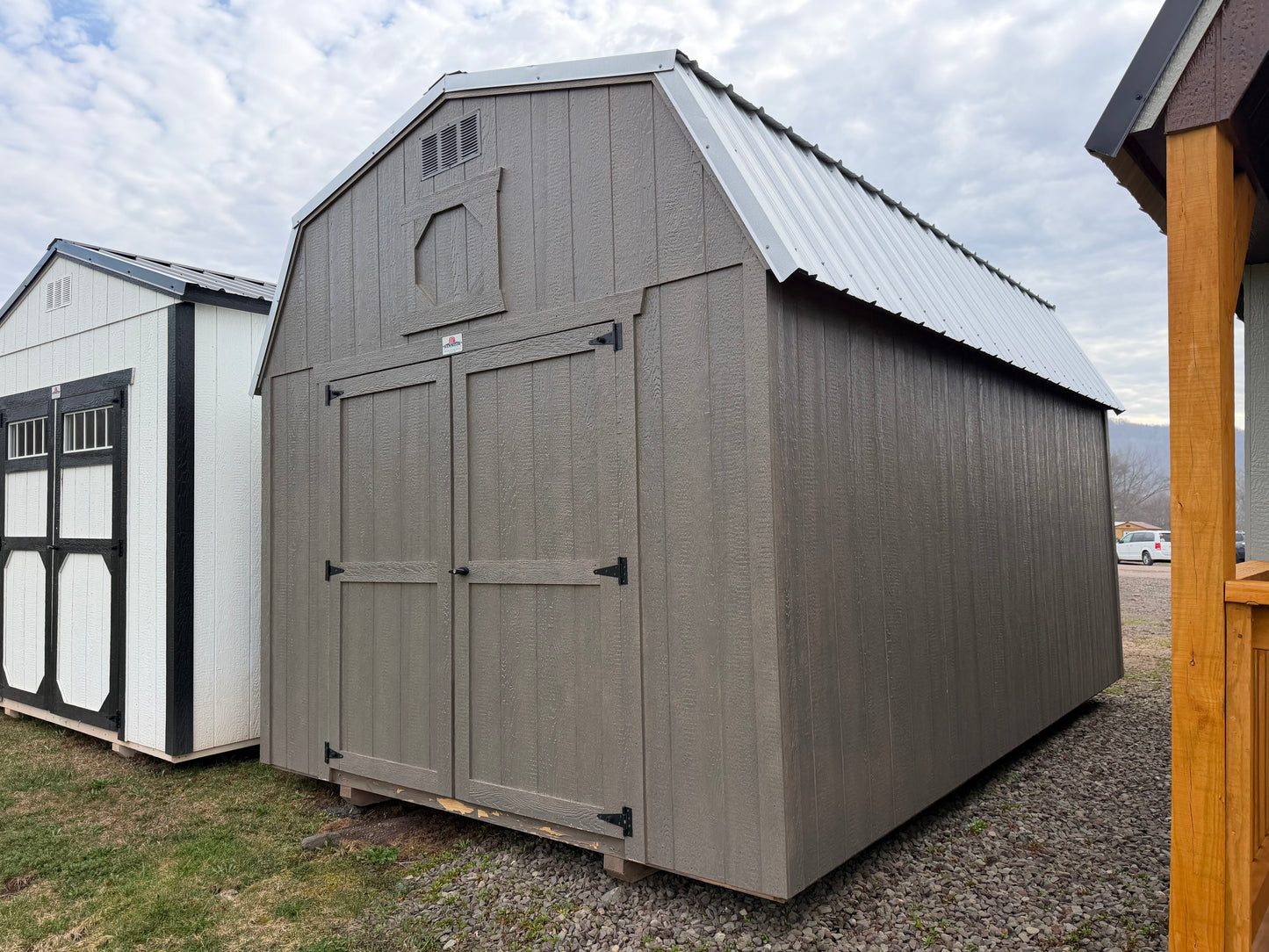 10x16 Lofted Barn *used* 70271