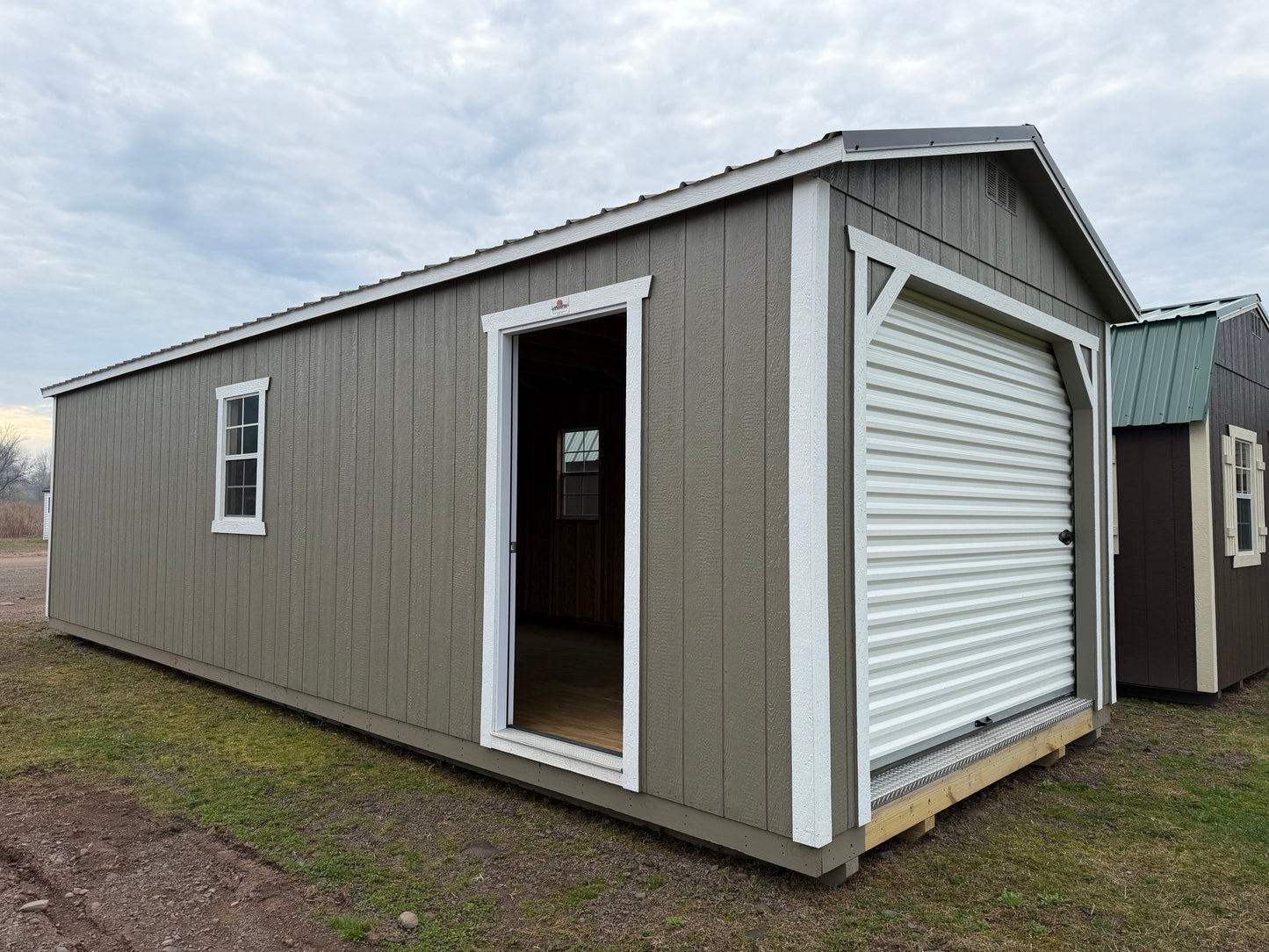 12x32 Garage C10131