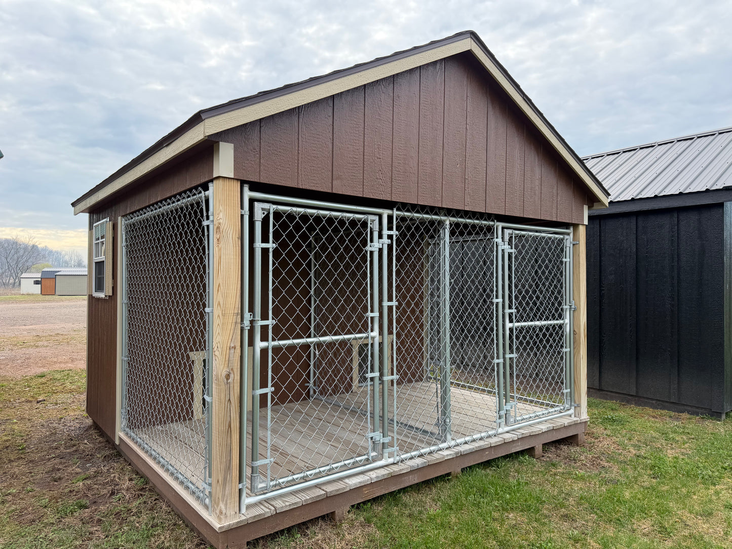 10x10 Dog Kennel *used*