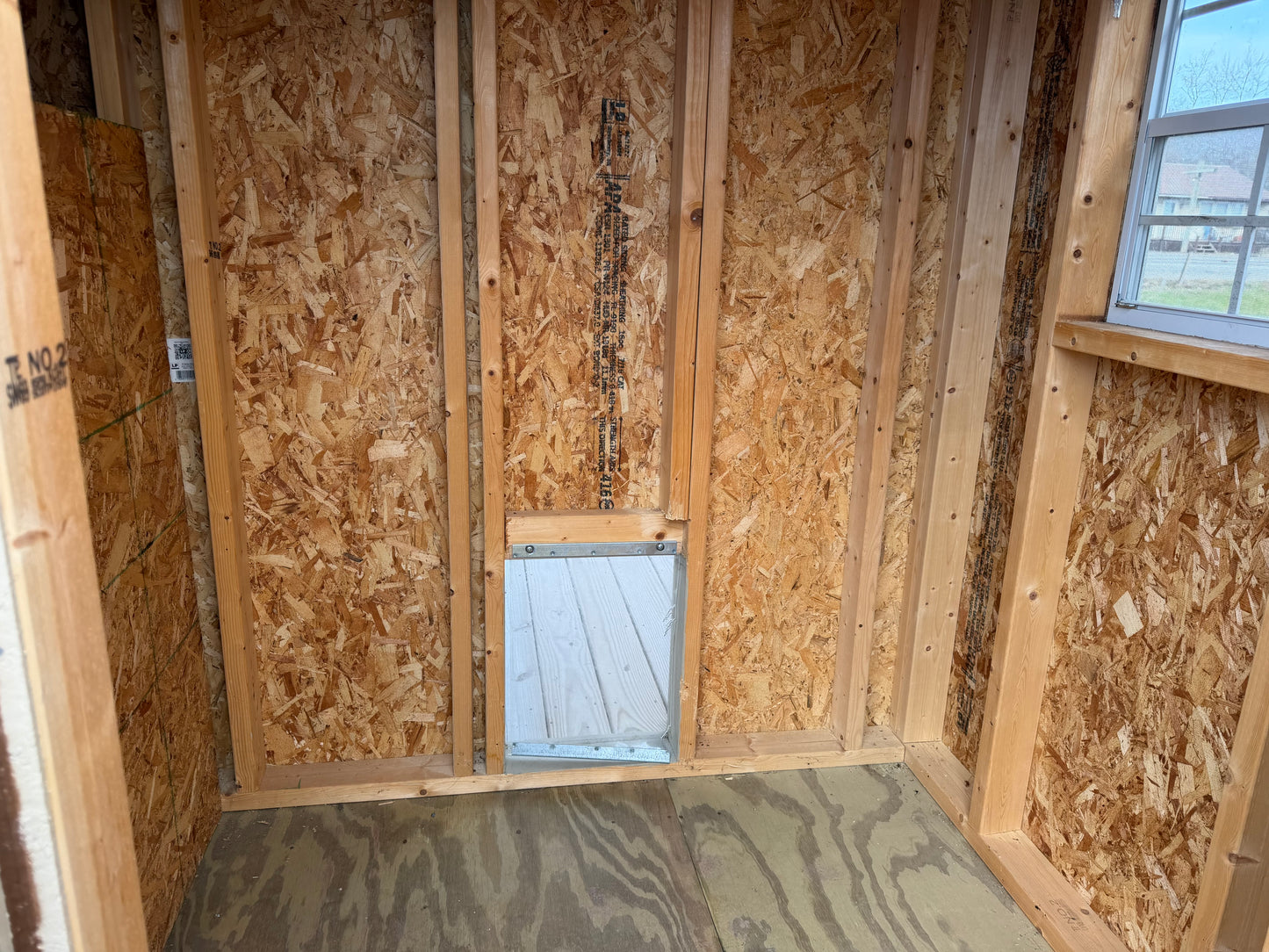 10x10 Dog Kennel *used*