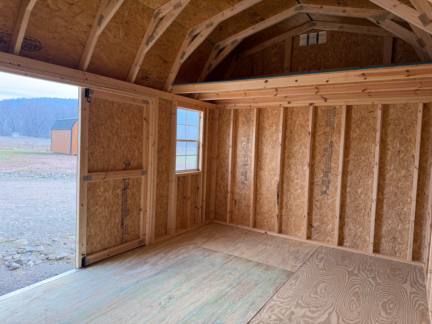 10x16 Side lofted Barn 72027