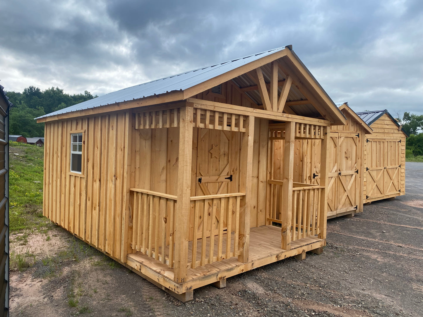 10x16 Rough Cut Board and Batten Cabin 1558